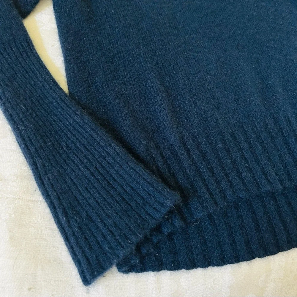 360Cashmere Maikee Navy Cashmere Sweater Small